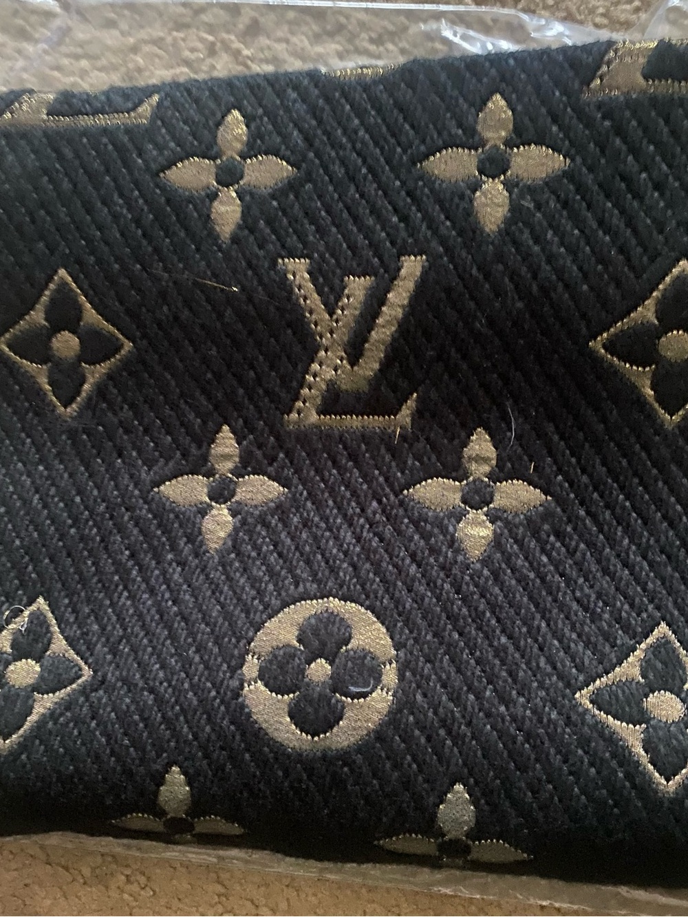 New Navy and Beige Monogram Wool Scarf - Picture 3 of 10
